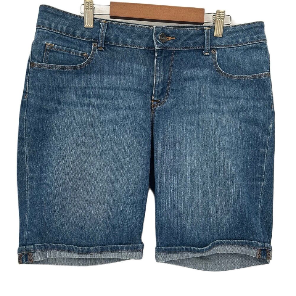 Sonoma Shorts Women 6 Blue Jean Bermuda Mid Rise Casual Western Outdoor Stretch